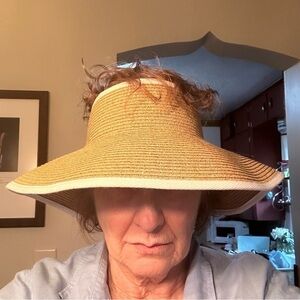 Adjustable Fiber Packable Hat